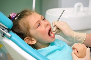 Изображение 1: На приёме у стоматолога: советы родителям - клиника Семейный доктор