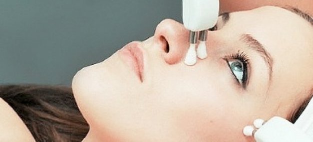 Проведение сеанса микротоковой терапии Микротоковая терапия - Сеть клиник АО Семейный доктор (Москва) - Изображение 2