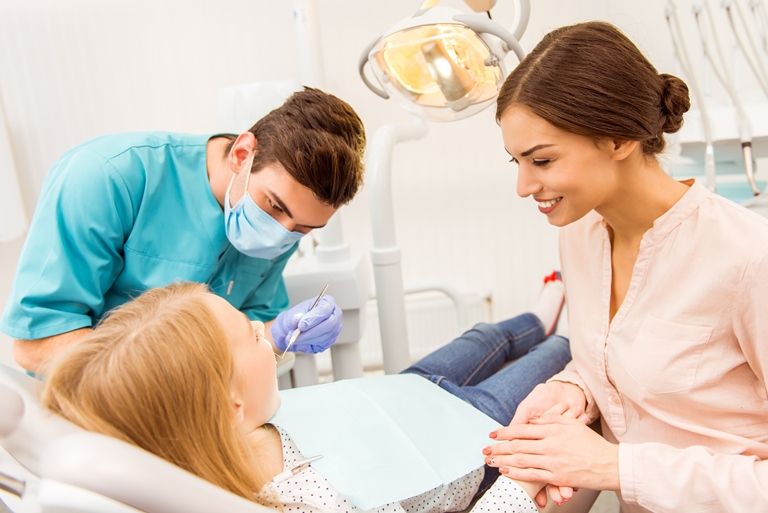Лечение у детского стоматолога - Сеть клиник АО Семейный доктор - Фото 3